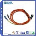 Cordon de raccordement à fibre optique conditionné ST / PC-SC / PC